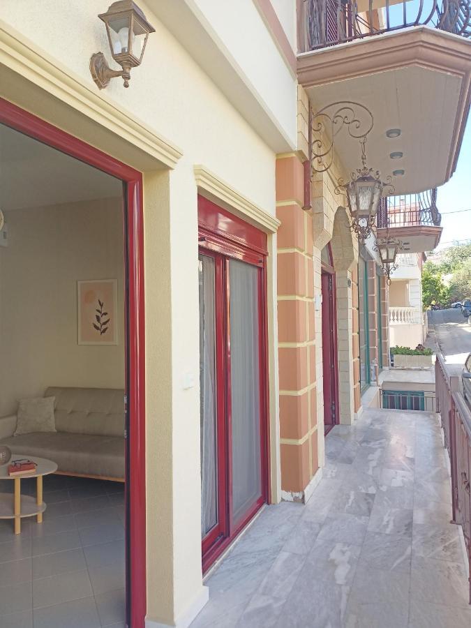 Nikola'S & Joanna'S Apartments 2 Argostoli  Exteriör bild
